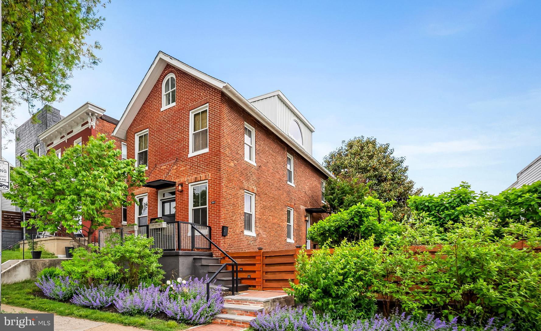 3425 Falls Road Baltimore, MD 21211 - Photo 1 of 37 Gallery Image 1