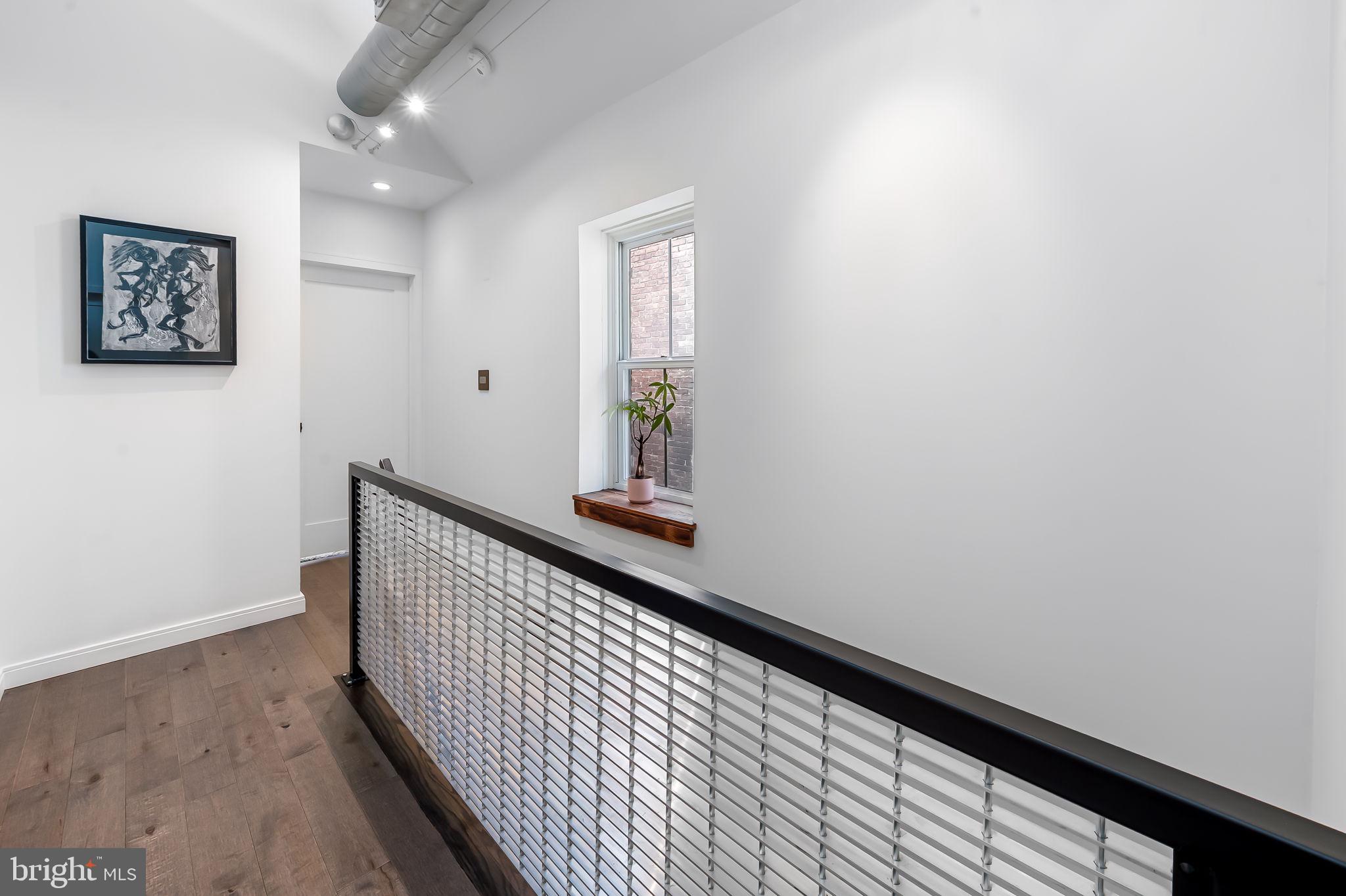 3425 Falls Road Baltimore, MD 21211 - Photo 19 of 37 Hall