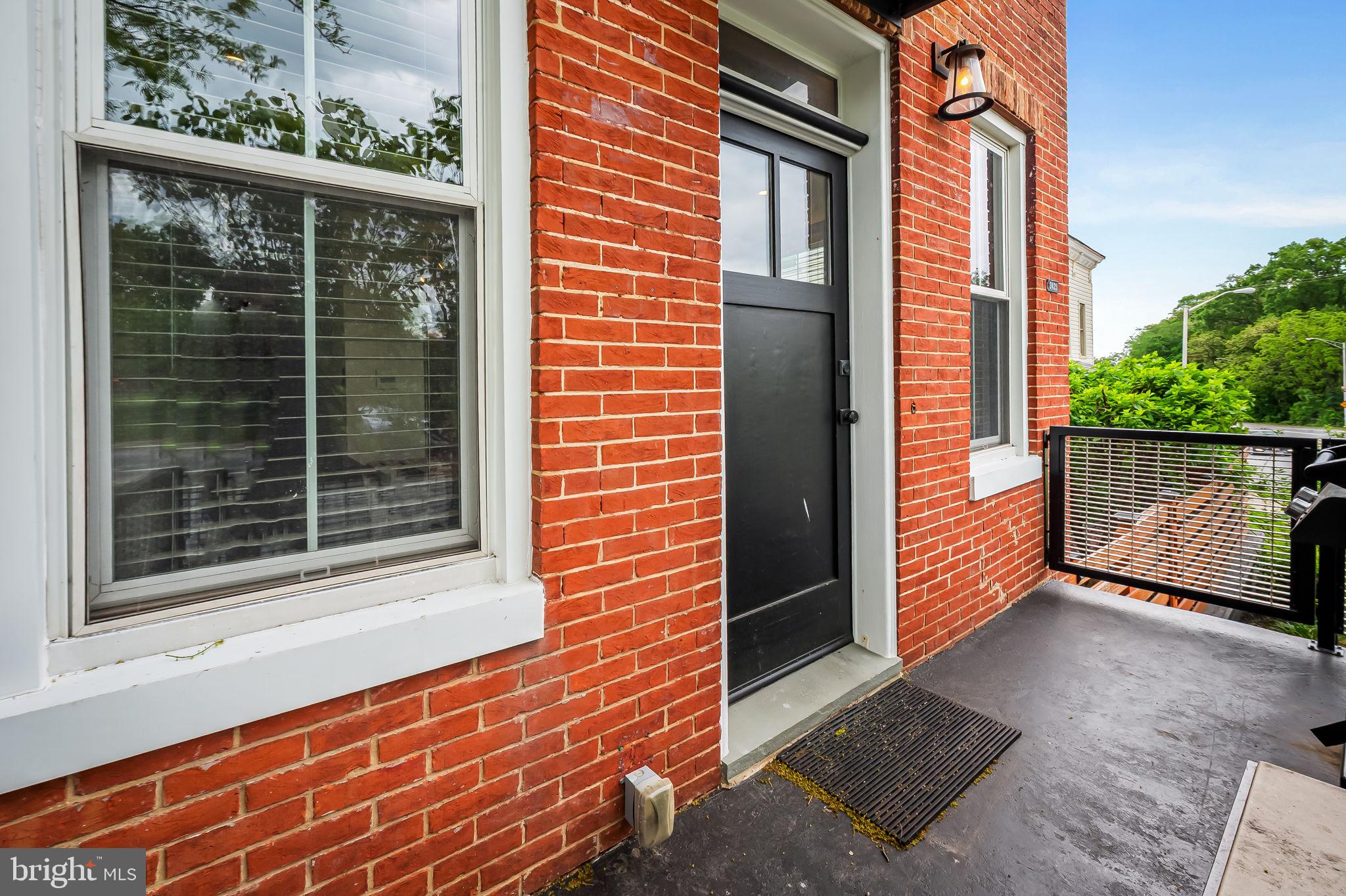 3425 Falls Road Baltimore, MD 21211 - Photo 2 of 37 Gallery Image 2