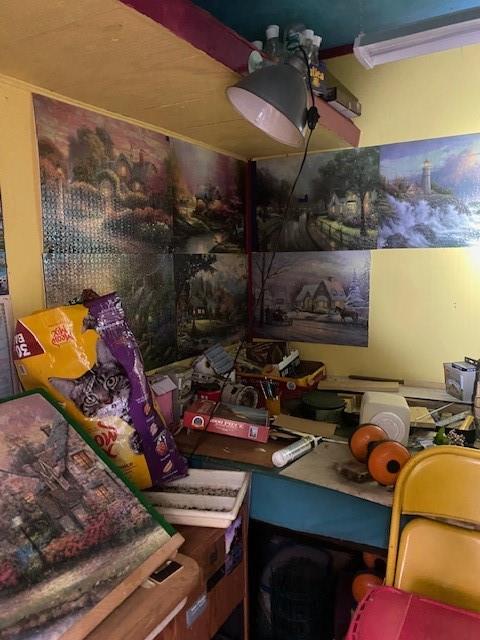 7060 John T White Road Fort Worth, TX 76120 - Photo 12 of 13 a room with musical instruments