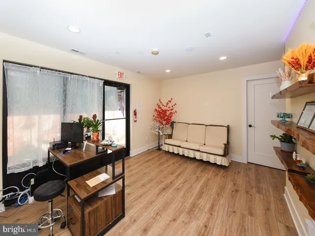 $650,000 | 17-19 North 2nd Street, Souderton, PA 18964