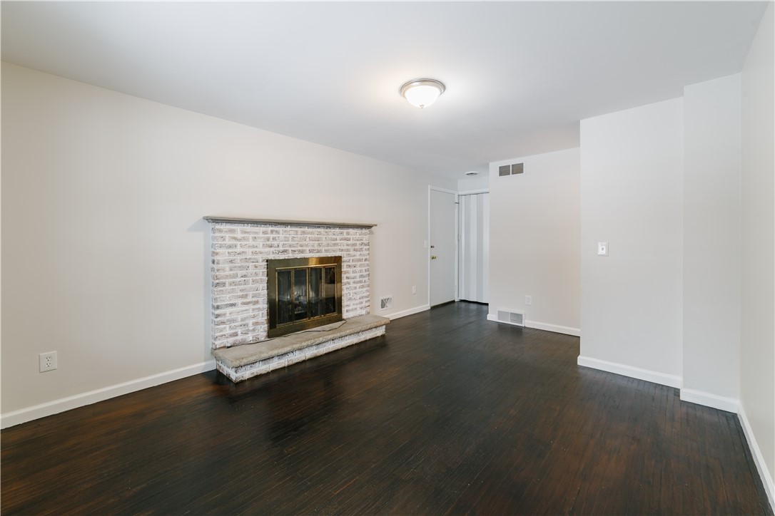 53 Squirrels Heath Road Perinton, NY 14450 - Photo 25 of 36