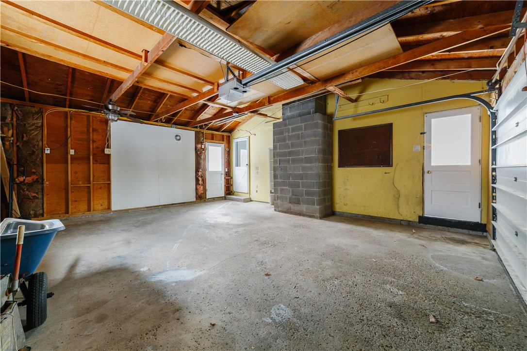 53 Squirrels Heath Road Perinton, NY 14450 - Photo 5 of 36