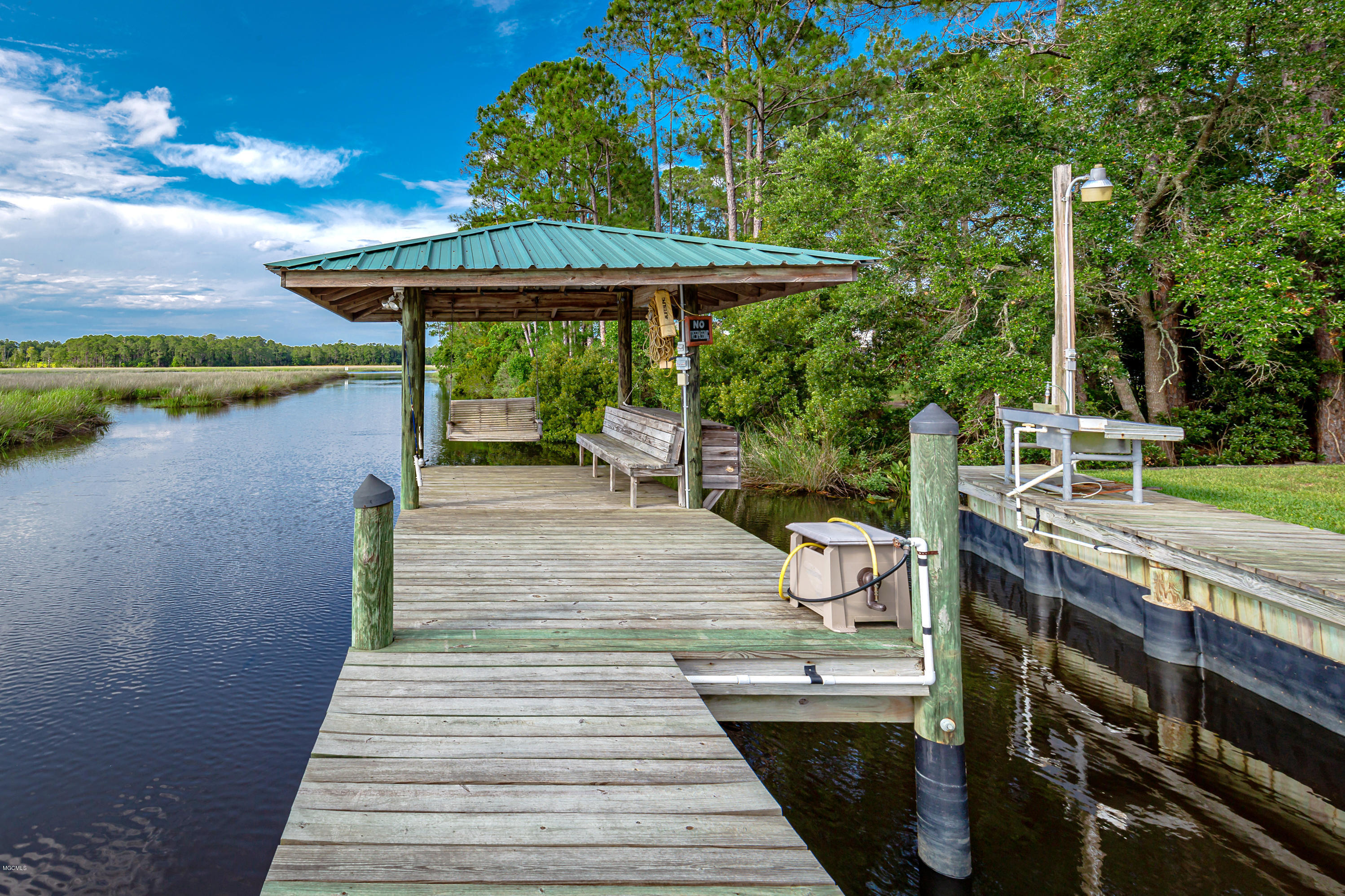 3229 Cumberland Road Ocean Springs, MS 39564 - Photo 5 of 79 _MG_2856