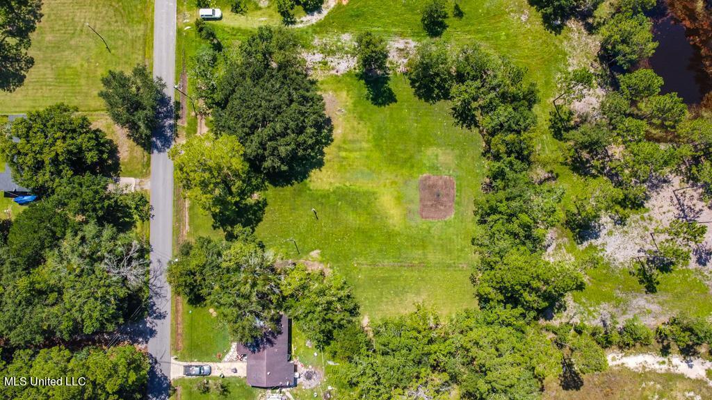 8700 Old CCC Camp Road Ocean Springs, MS 39564 - Photo 9 of 14 cc10