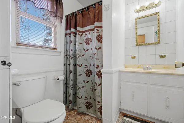 $215,000 | 10388 Helen Henderson Highway, Honaker, VA 24260