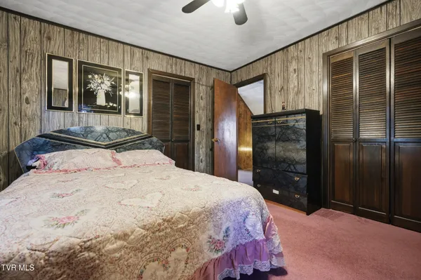 $215,000 | 10388 Helen Henderson Highway, Honaker, VA 24260