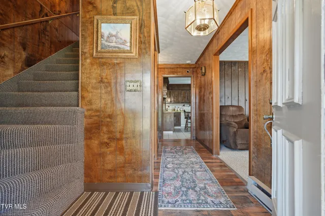 $239,985 | 10388 Helen Henderson Highway, Honaker, VA 24260