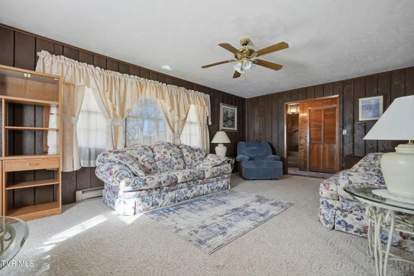 $215,000 | 10388 Helen Henderson Highway, Honaker, VA 24260