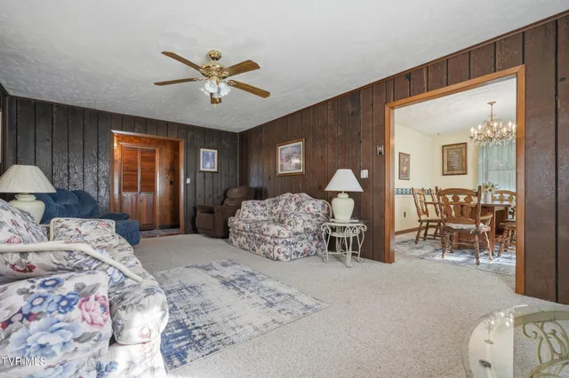 $239,985 | 10388 Helen Henderson Highway, Honaker, VA 24260