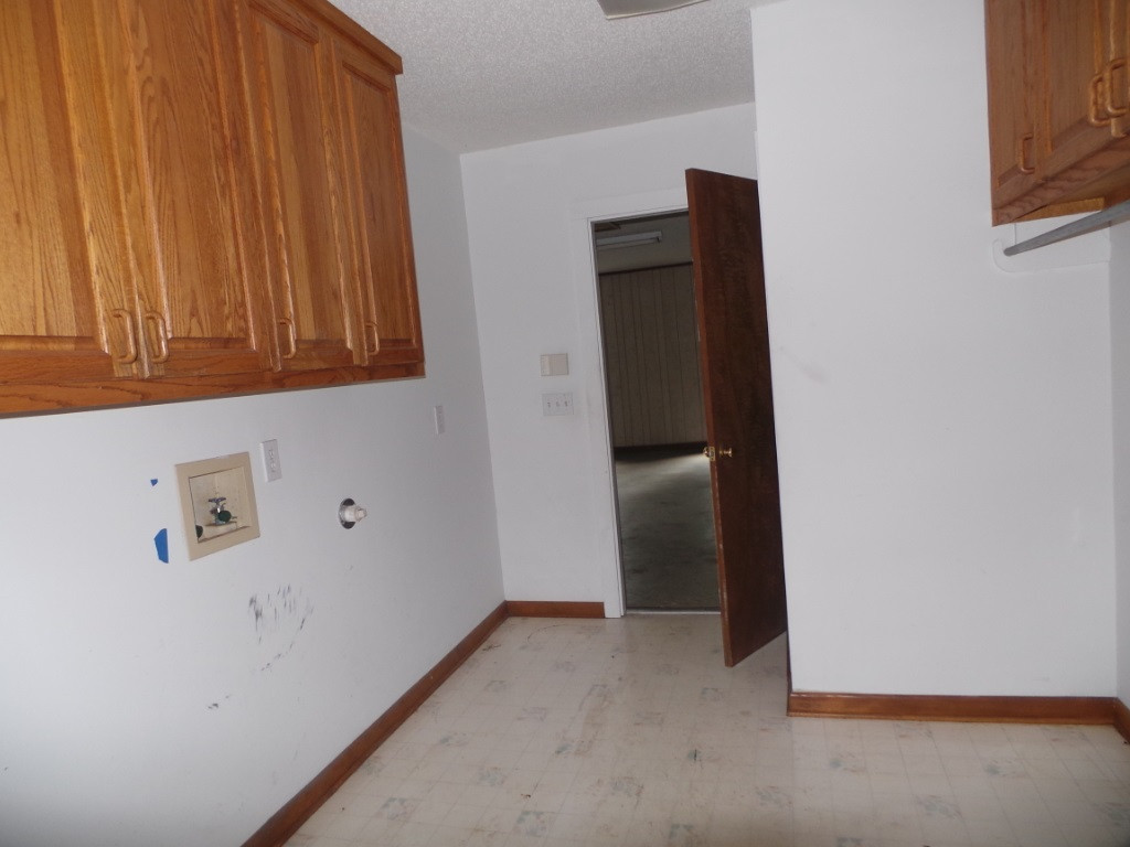2670 Wells Road, Unit 1 Raymond, MS 39154 - Photo 13 of 13 LAUNDRY