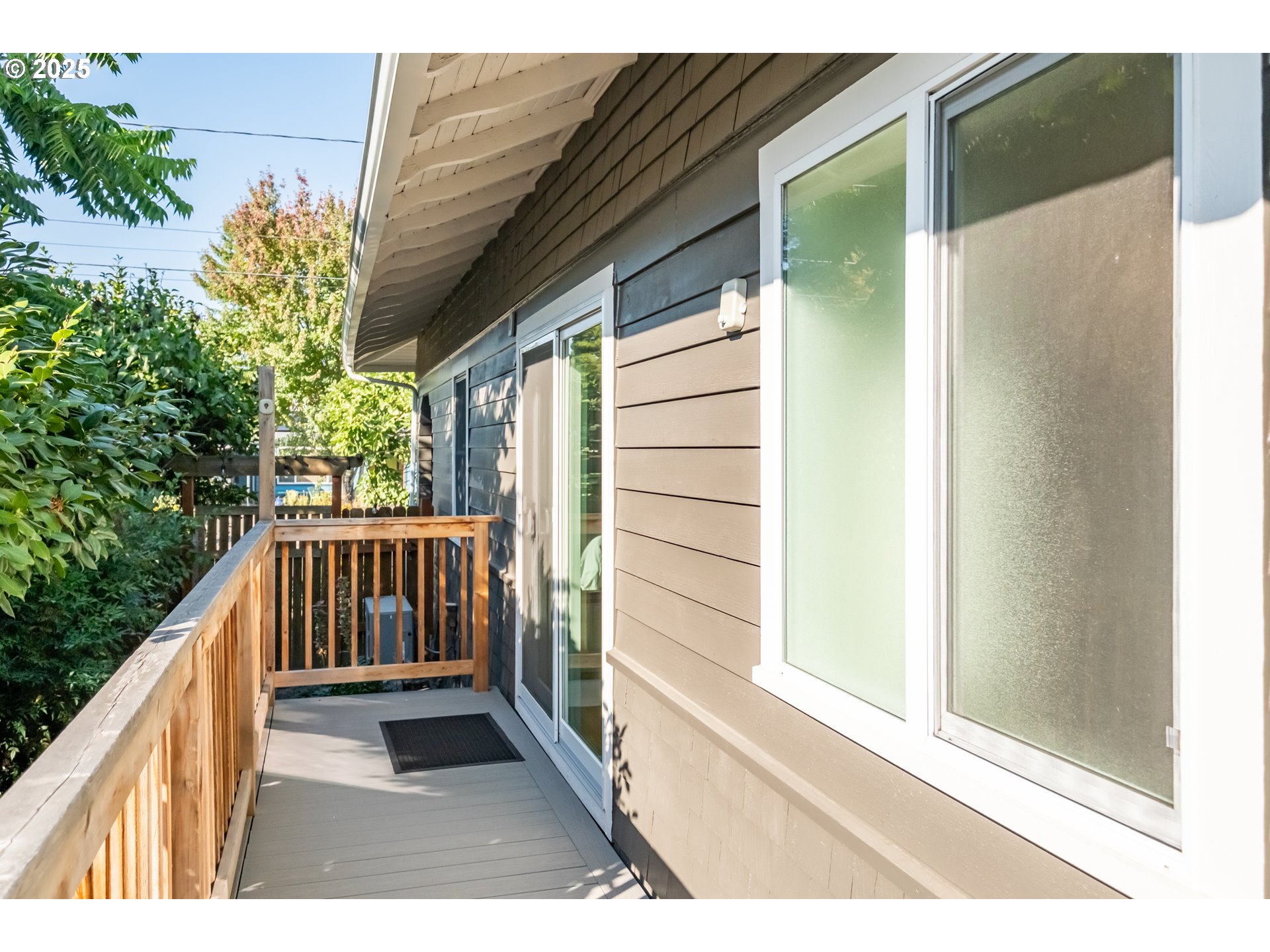 206 East 5th Street Newberg, OR 97132 - Photo 45 of 48 a view of balcony with wooden floor