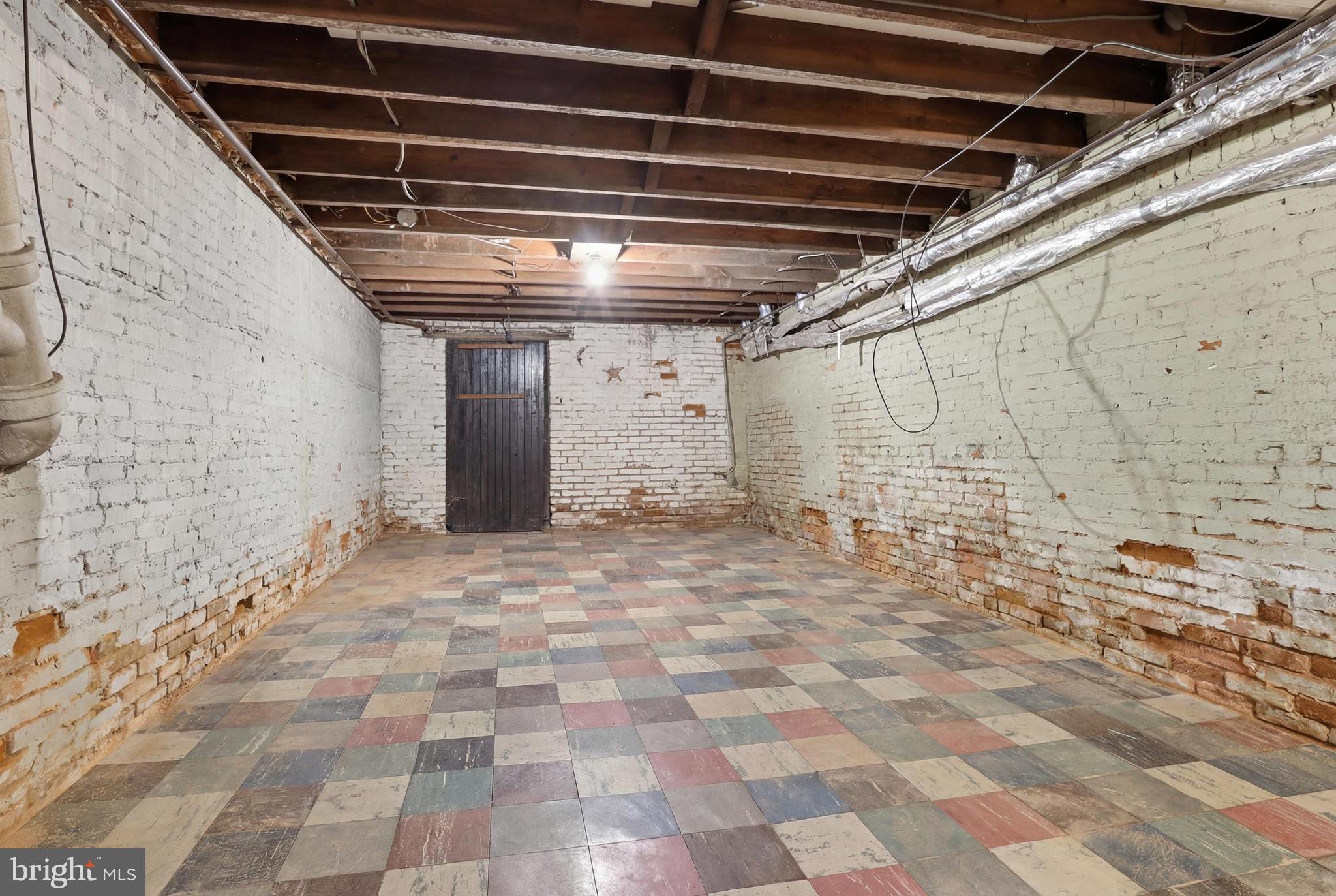 421 York Street Hanover, PA 17331 - Photo 29 of 49