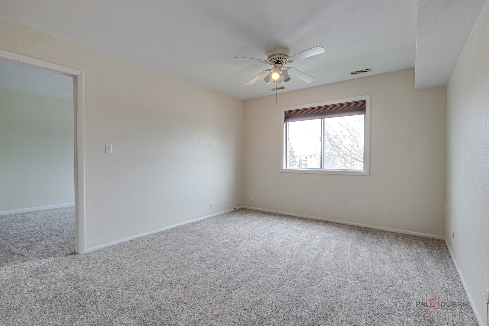 625 West Huntington Commons Road, Unit 208 Mount Prospect, IL 60056 - Photo 11 of 22