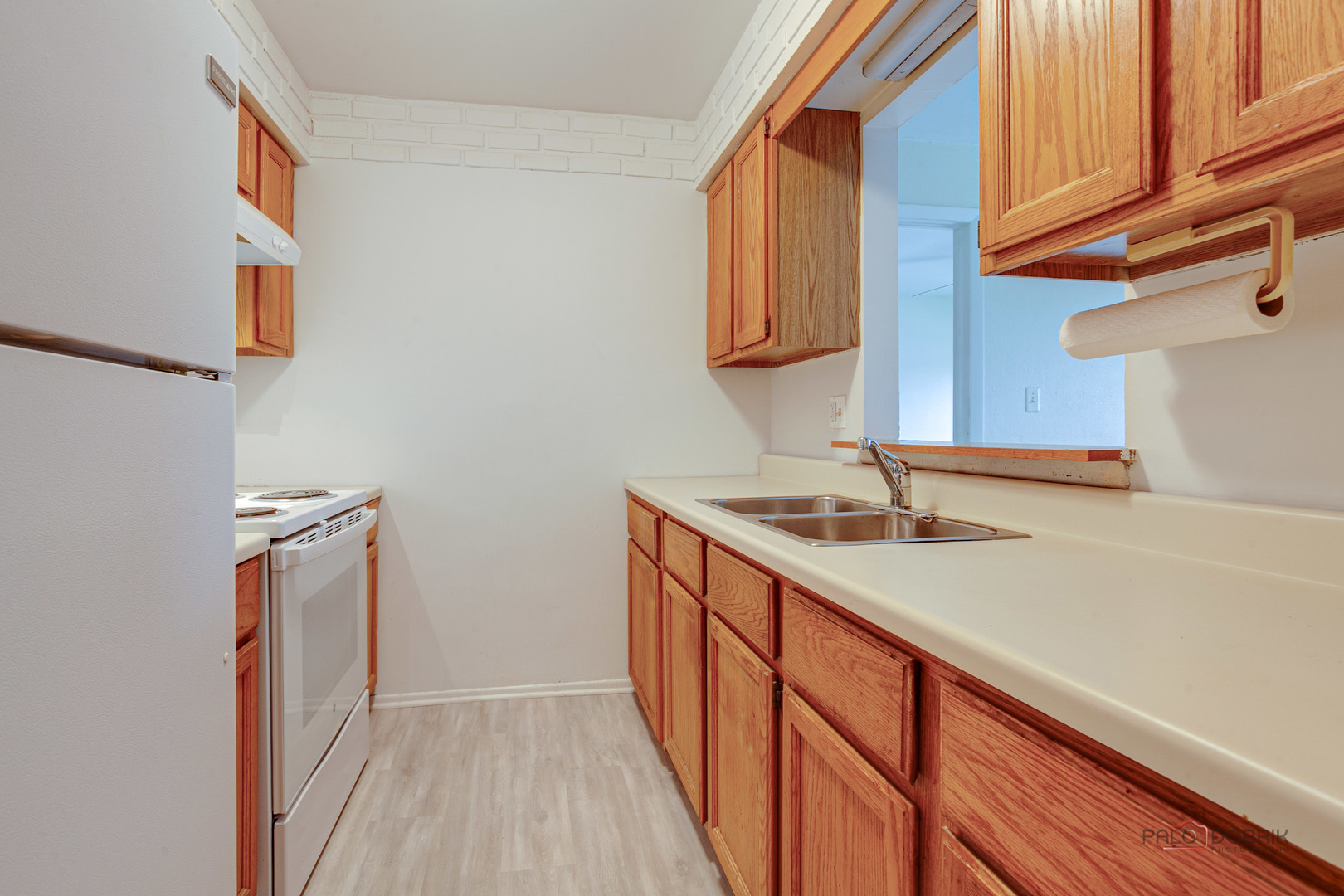 625 West Huntington Commons Road, Unit 208 Mount Prospect, IL 60056 - Photo 5 of 22