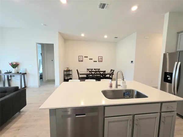 $2,300 | 2041 Rosin Jaw Walk, Leander, TX 78641