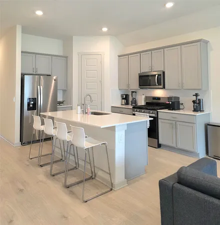 $2,300 | 2041 Rosin Jaw Walk, Leander, TX 78641