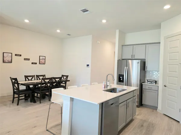 $2,300 | 2041 Rosin Jaw Walk, Leander, TX 78641