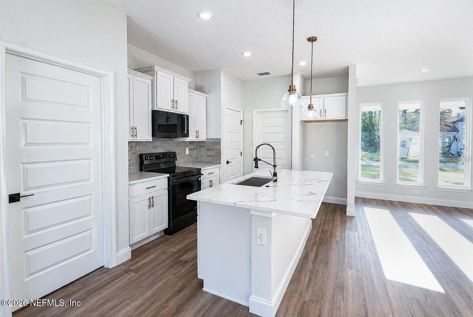 14 Renshaw Drive Palm Coast, FL 32164 - Photo 20 of 42 GetMedia (78)
