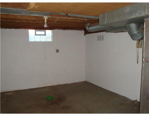 1282 West Sparrow Road Springfield, OH 45502 - Photo 10 of 16