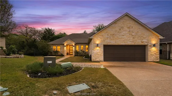 $749,900 | 3208 Laurel Trace Court, Bryan, TX 77807
