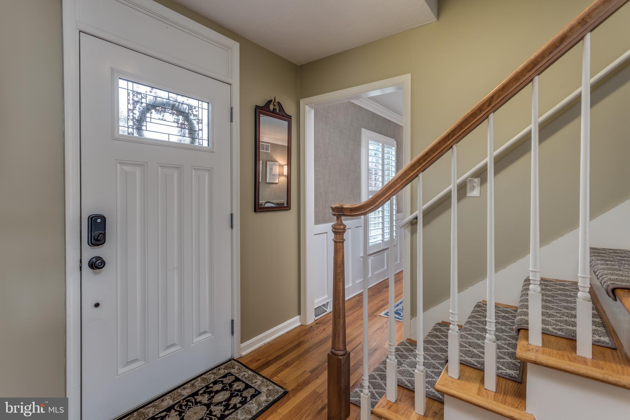 299 Huntersridge Road Winchester, VA 22602 - Photo 17 of 55 Foyer Entrance