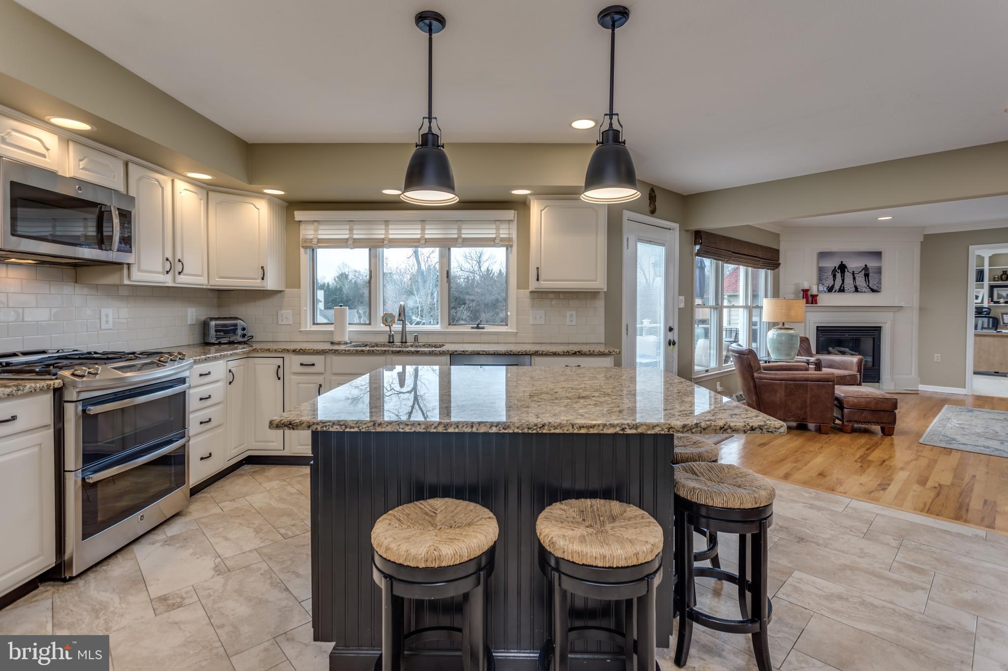 299 Huntersridge Road Winchester, VA 22602 - Photo 8 of 55 Large Center Island w/ seating