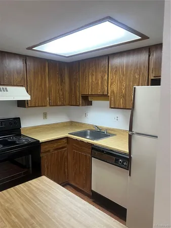 $145,999 | 17053 East Tennessee Drive, Unit 214, Aurora, CO 80017