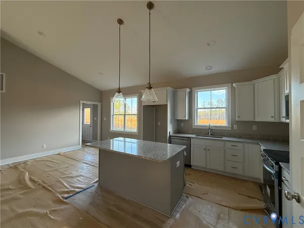 $334,900 | 4646 Old Stage Road, Lawrenceville, VA 23868