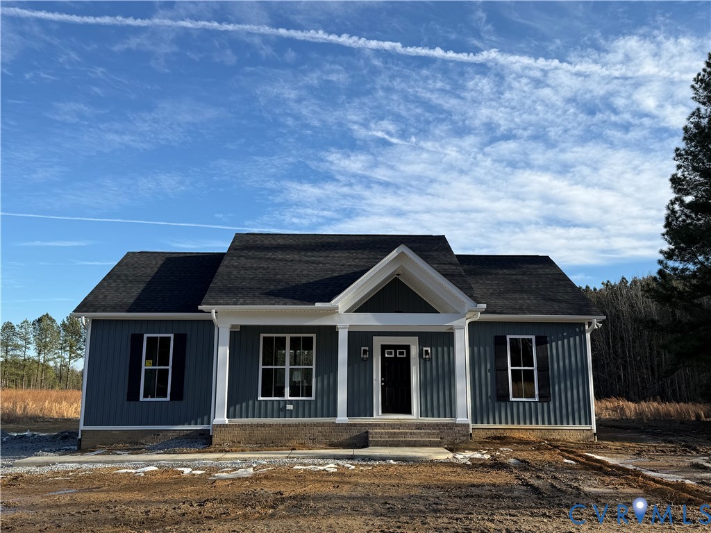 4646 Old Stage Road Lawrenceville, VA 23868 - Photo 2 of 19 a front view of a house with a yard