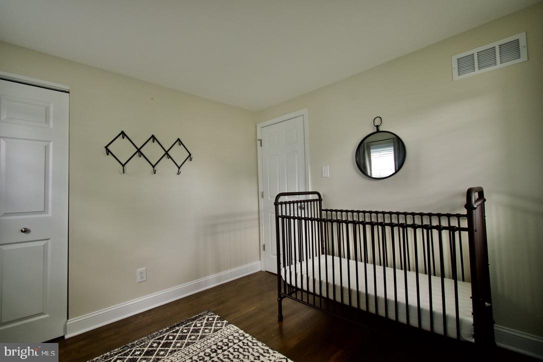 108 Patricia Road Newark, DE 19713 - Photo 13 of 36 Third Bedroom