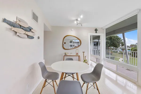 $2,500 | 1221 Hillsboro Mile, Unit 43B, Hillsboro Beach, FL 33064