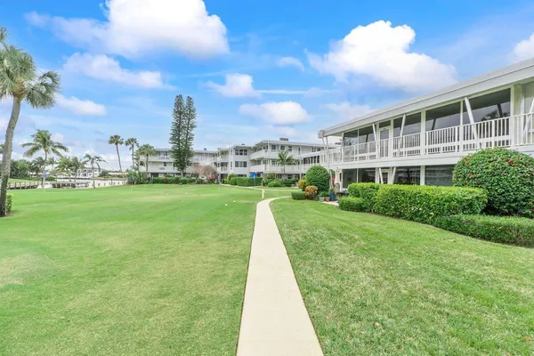 $2,500 | 1221 Hillsboro Mile, Unit 43B, Hillsboro Beach, FL 33064