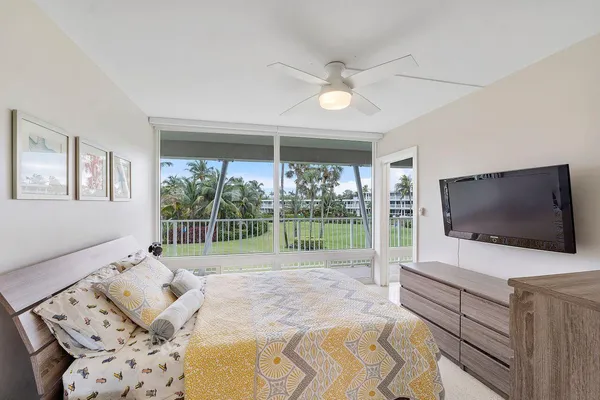 $2,500 | 1221 Hillsboro Mile, Unit 43B, Hillsboro Beach, FL 33064