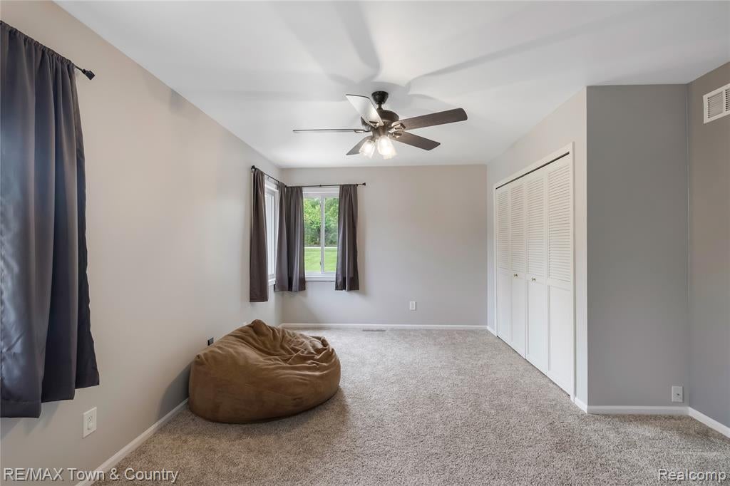 7492 East River Road Flushing, MI 48433 - Photo 34 of 71 Gallery Image 34