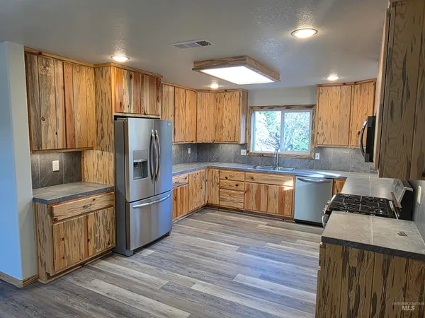 $659,000 | 4157 Highway 12, Kamiah, ID 83536