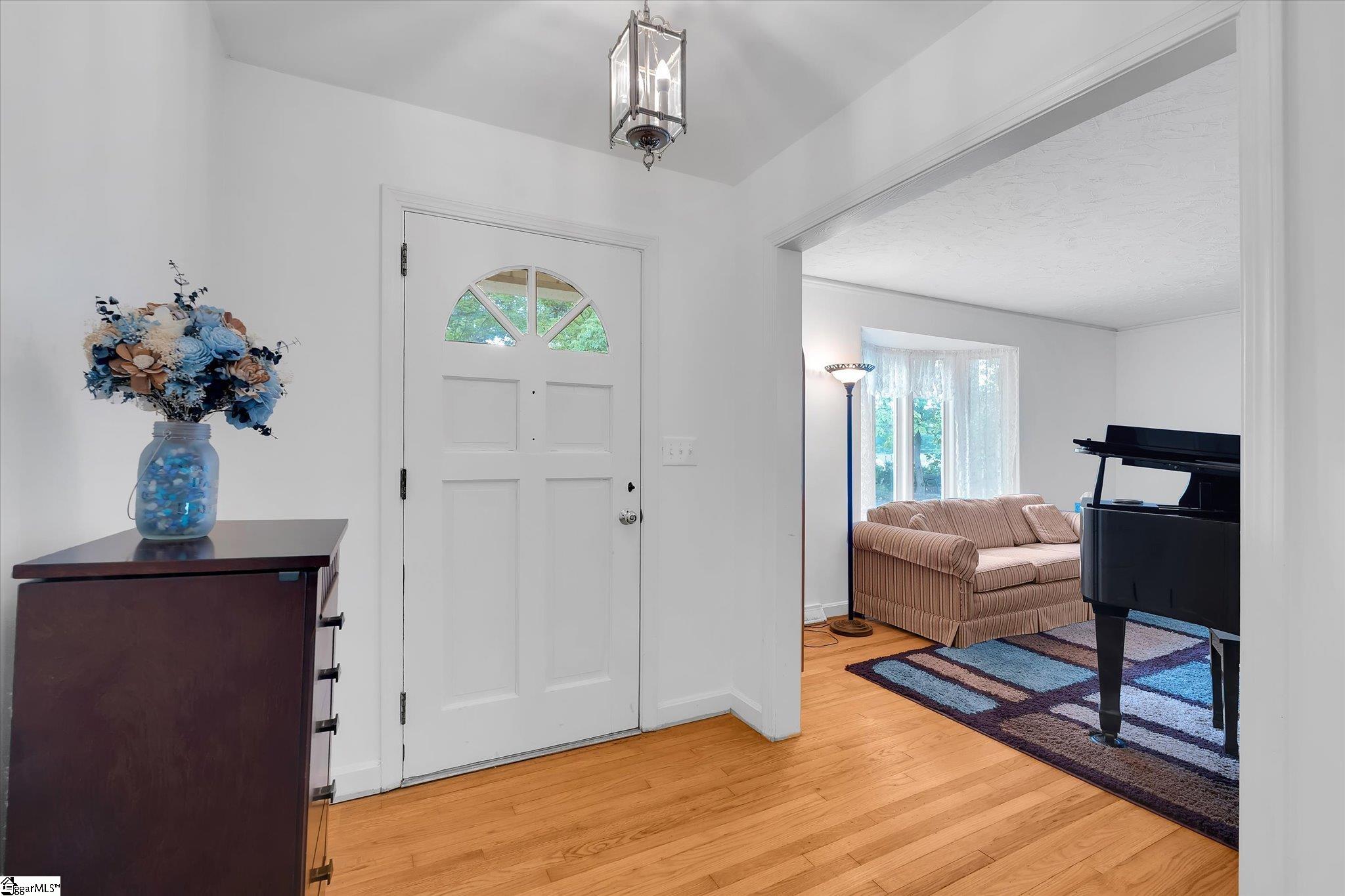 14 Watkins Bridge Road Greenville, SC 29617 - Photo 2 of 43