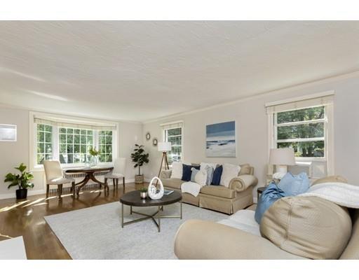 2 Longbow Road Lynnfield, MA 01940 - Photo 3 of 37 Gallery Image 3