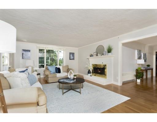 2 Longbow Road Lynnfield, MA 01940 - Photo 4 of 37 Gallery Image 4