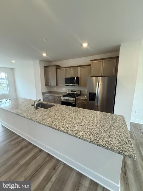 7604 River Reach Road Baltimore, MD 21244 - Photo 4 of 14 Kitchen