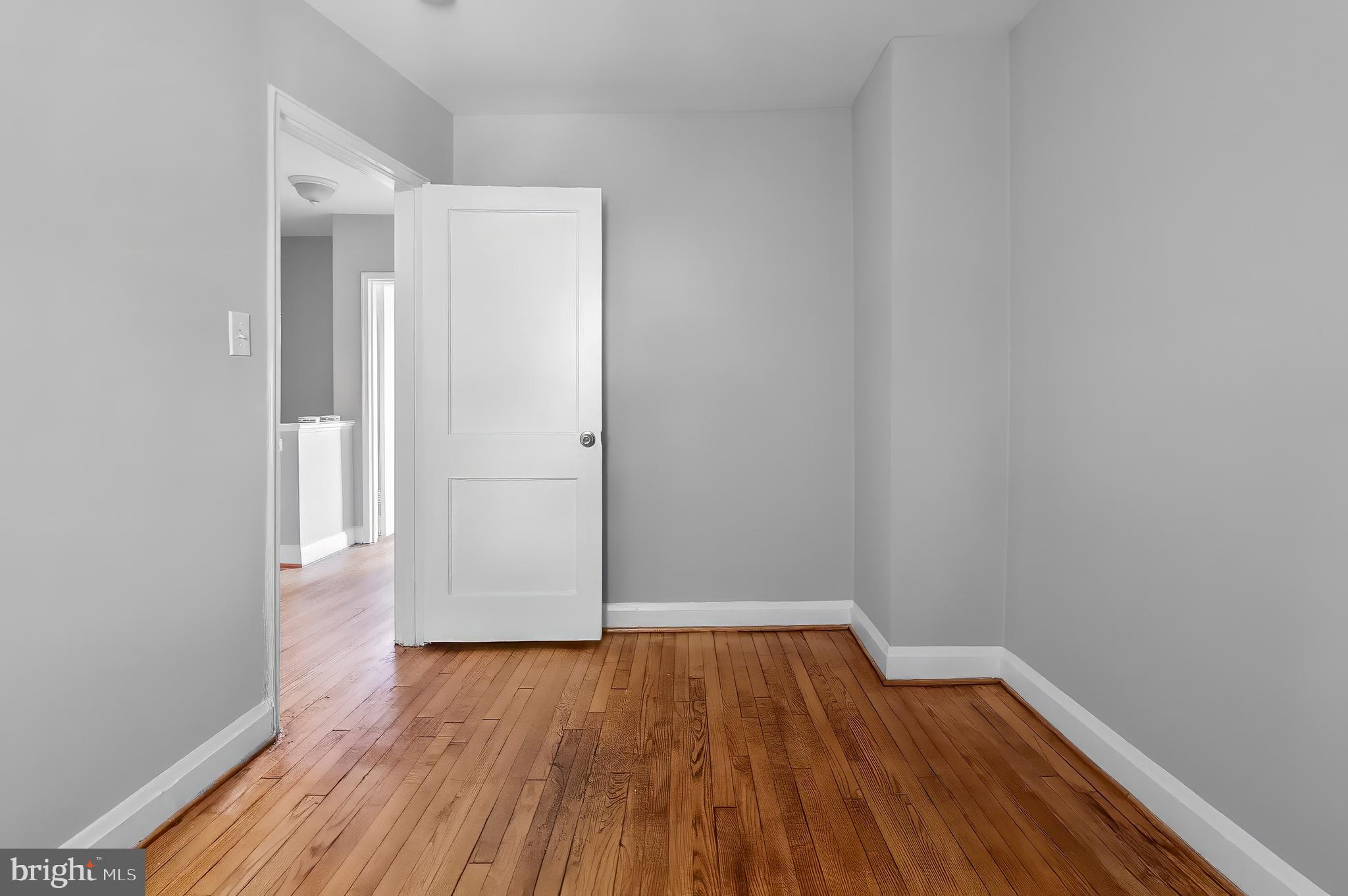 4103 Mountwood Road Baltimore, MD 21229 - Photo 13 of 22