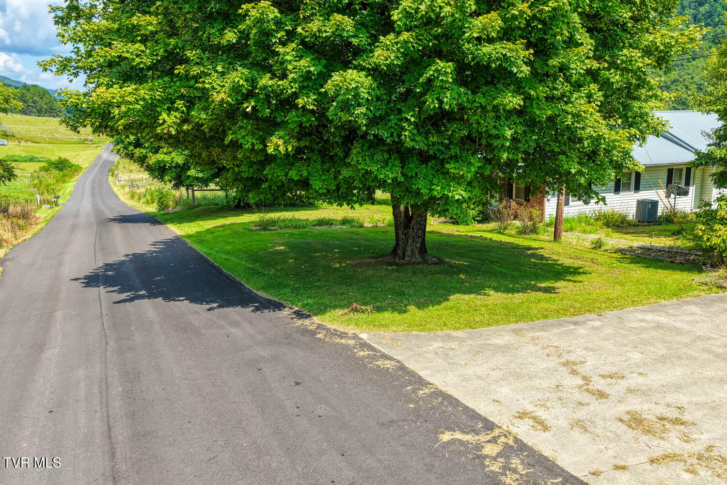 1144 Poor Valley Road Rogersville, TN 37857 - Photo 73 of 113 1144 Poor V. Rog MLSa (77 of 77)