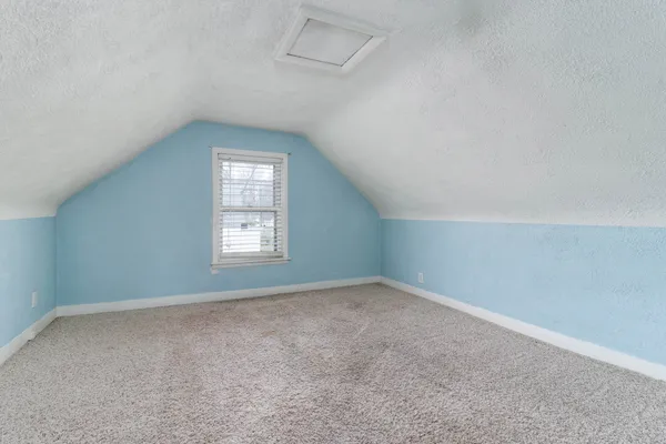 $119,900 | 701 East Buchanan Street, Bloomington, IL 61701