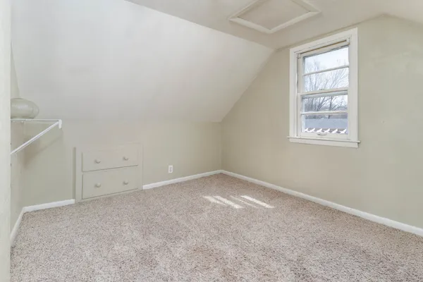 $119,900 | 701 East Buchanan Street, Bloomington, IL 61701