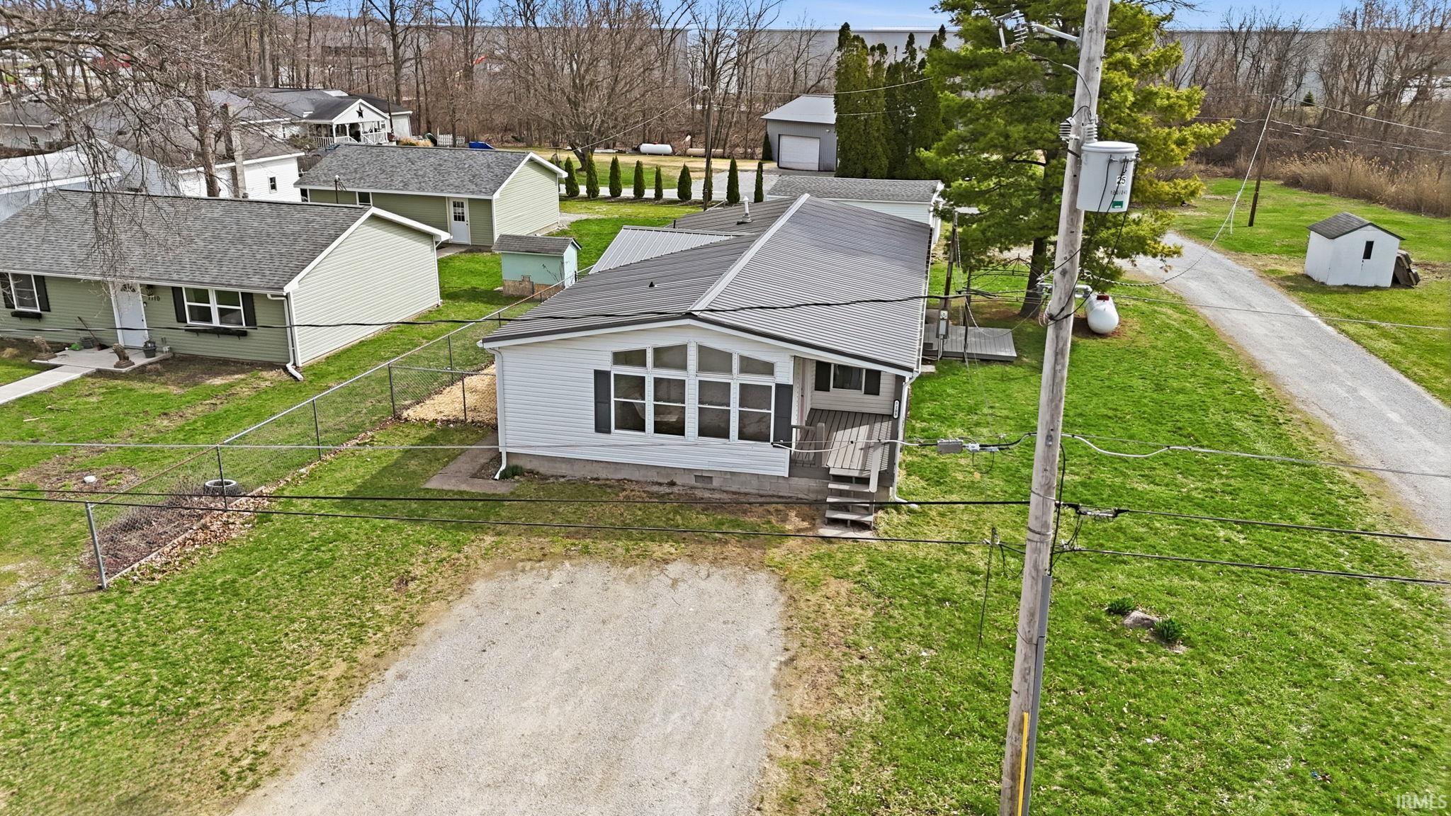 7108 Wadington Road Fort Wayne, IN 46818 - Photo 4 of 36