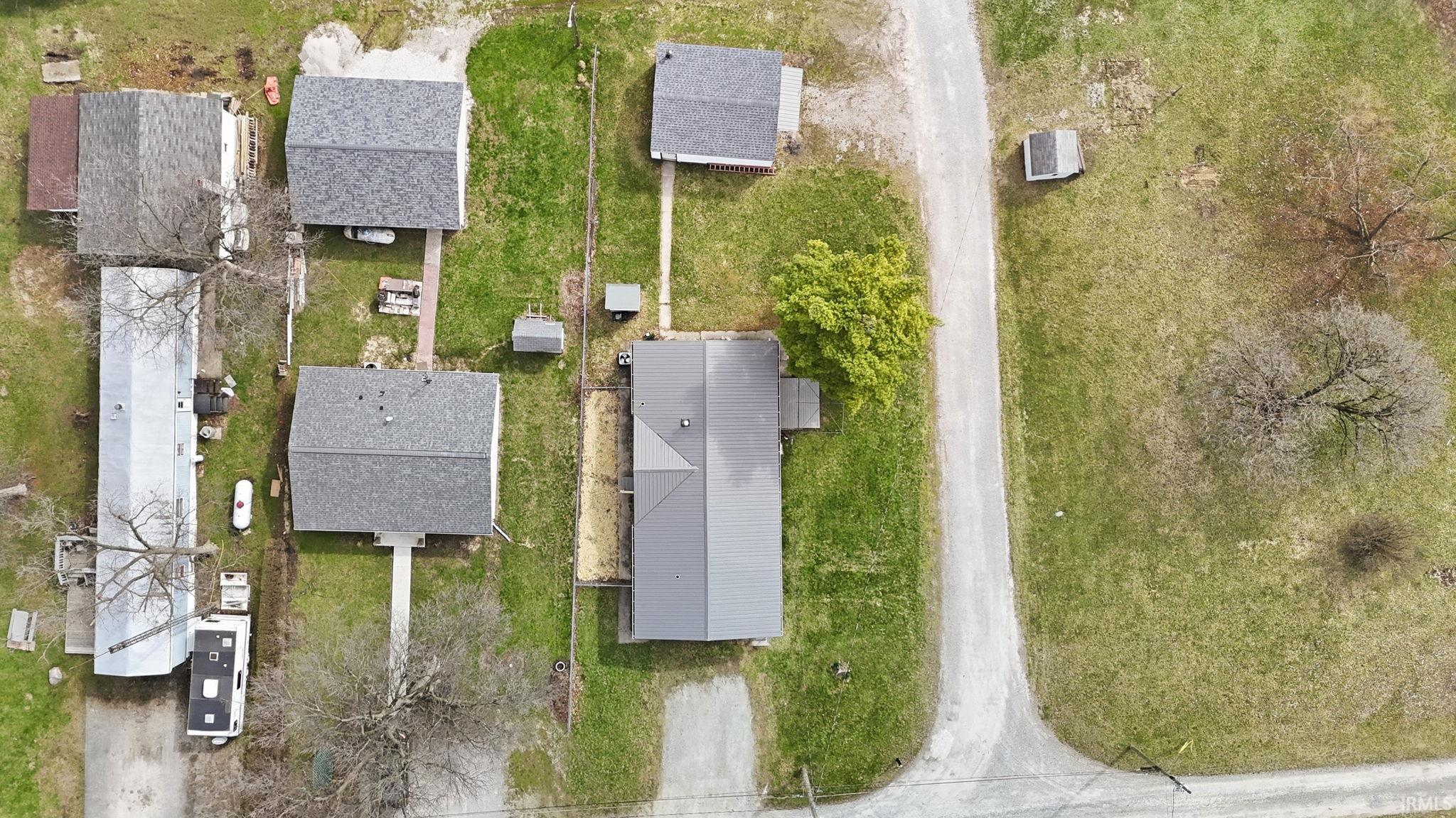 7108 Wadington Road Fort Wayne, IN 46818 - Photo 6 of 36