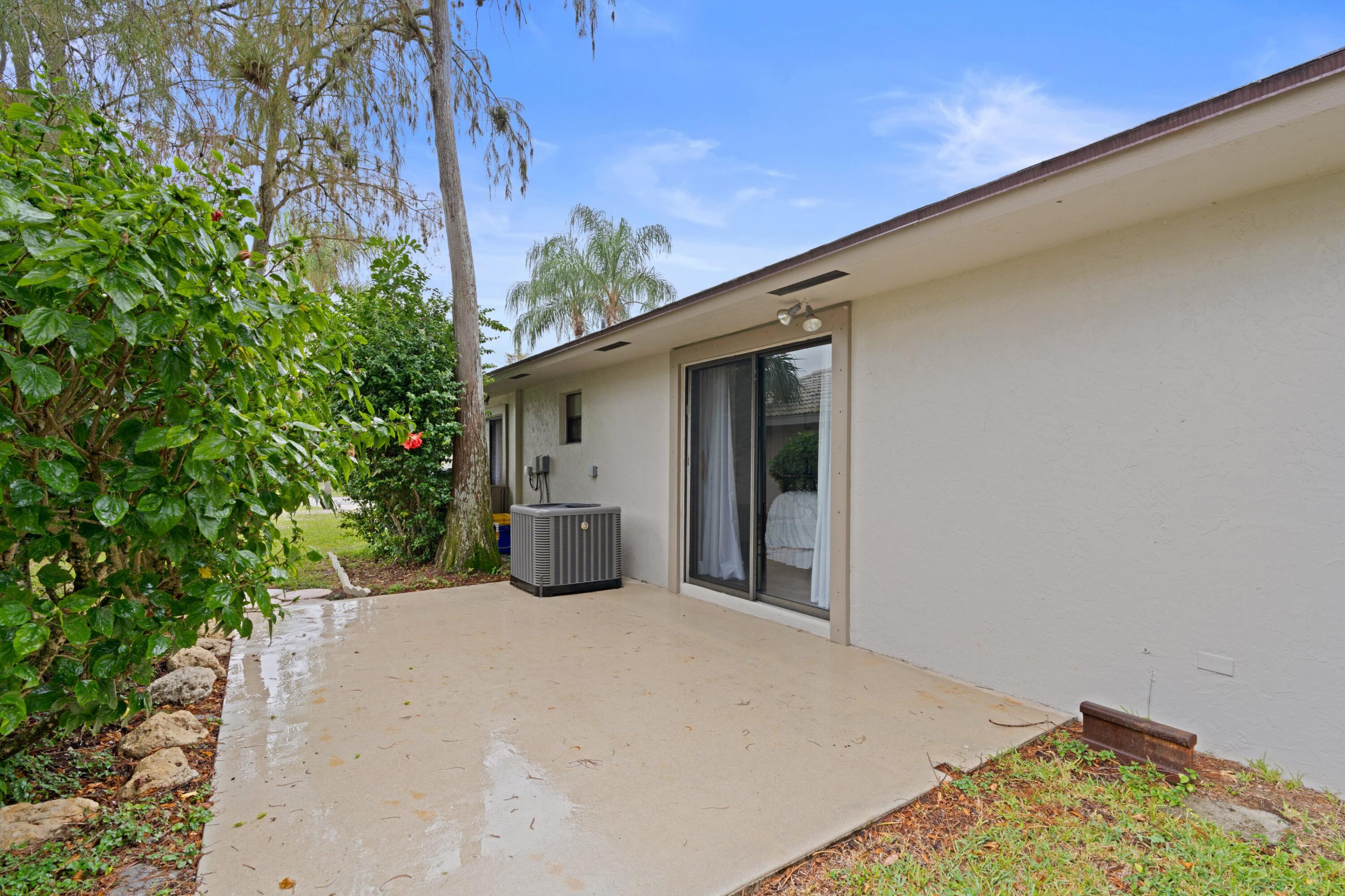 1674 Rye Terrace Wellington, FL 33414 - Photo 24 of 27 DSC00054.jpg-SMALL