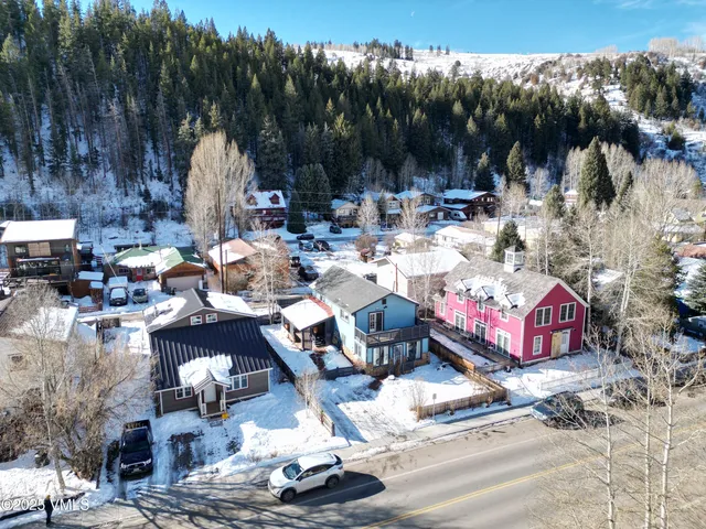 $1,595,000 | 561 Main Street, Minturn, CO 81645