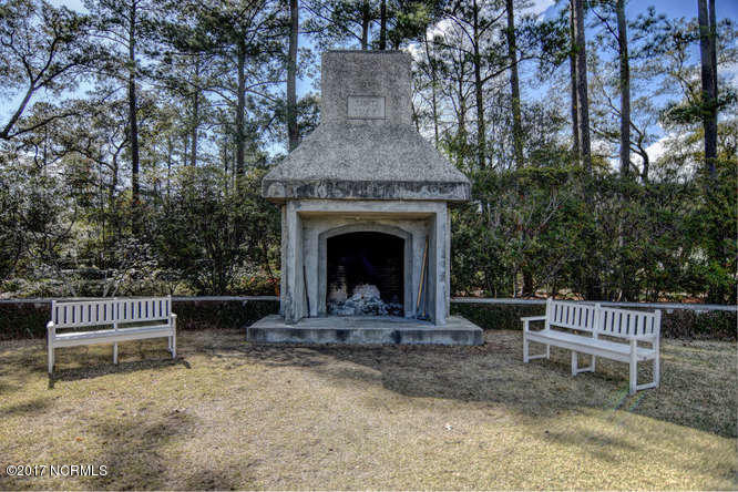 806 Midnight Channel Road Wilmington, NC 28403 - Photo 20 of 29 fire pit