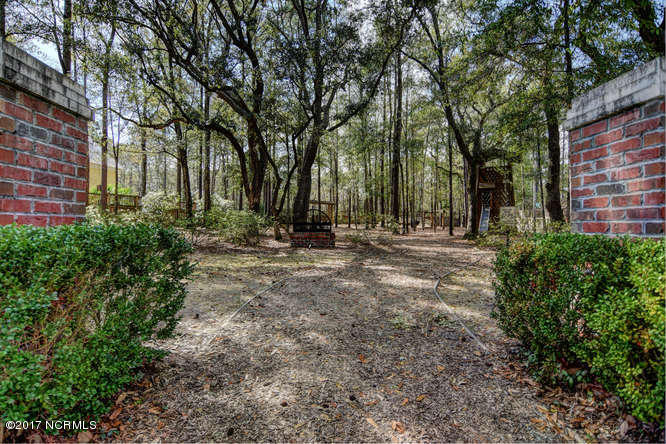 806 Midnight Channel Road Wilmington, NC 28403 - Photo 23 of 29 Park